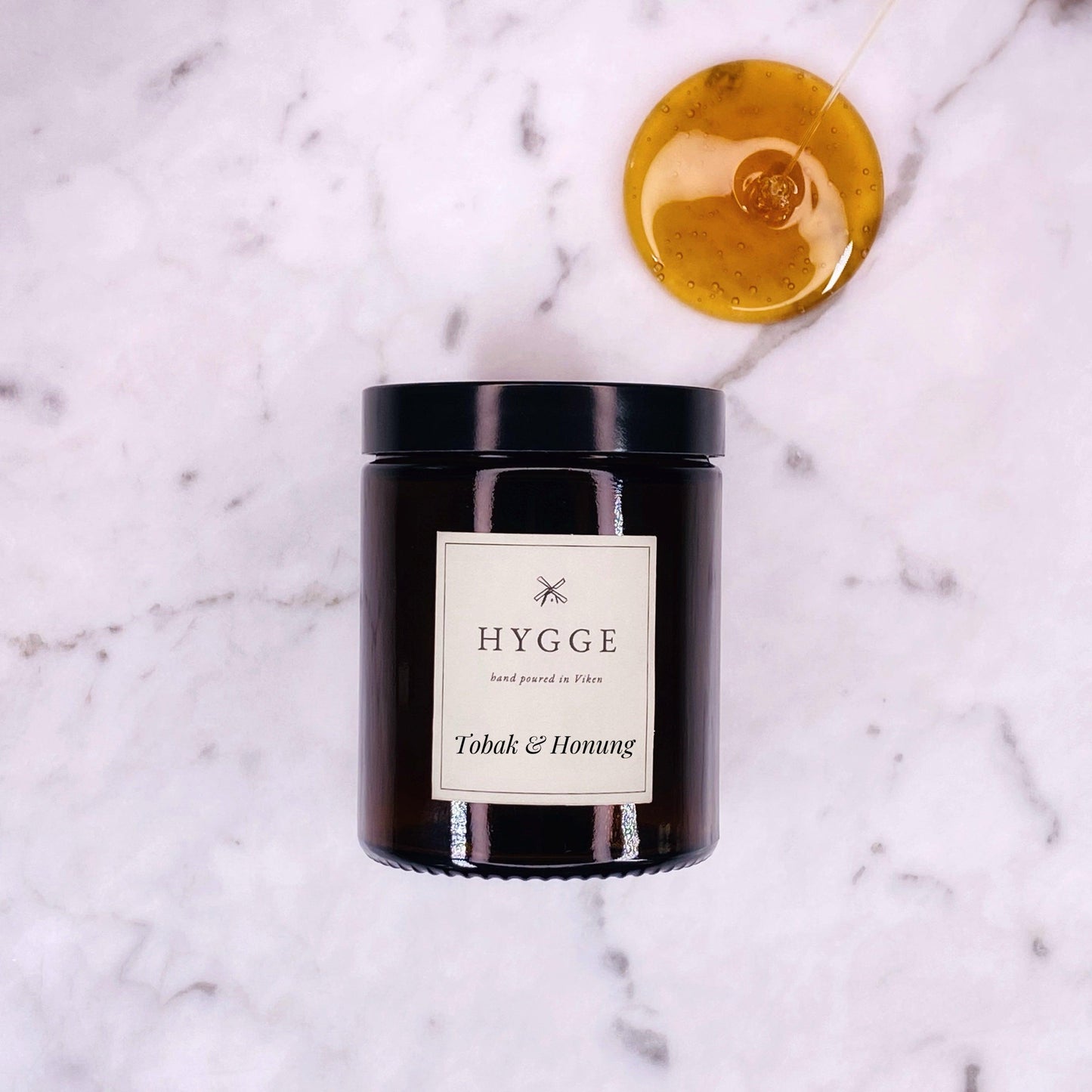 Tobak och  honung - unisex doftljus - Hygge candles