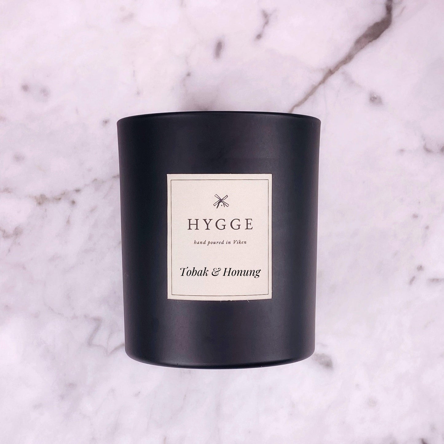 Dark honey and tobacco  - lyxigt doftljus - Hygge candles